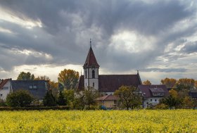 Phoca Thumb M Reute Kirche Rapsfeld 9788 2020 1400px